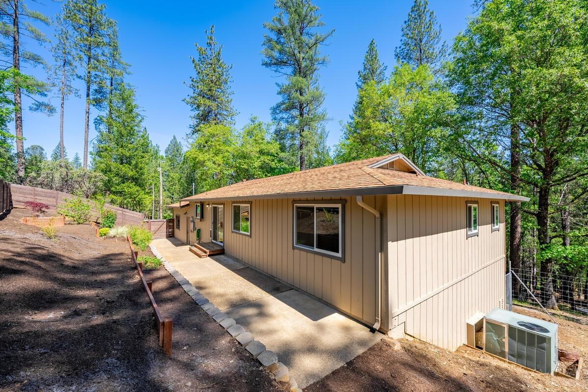 Detail Gallery Image 35 of 62 For 3201 Hume Glenn Dr, Placerville,  CA 95667 - 3 Beds | 2 Baths
