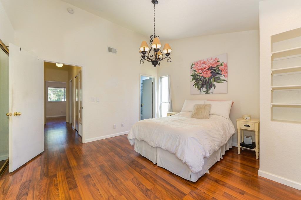 Detail Gallery Image 24 of 40 For 9206 Madison Green Ln #34,  Orangevale,  CA 95662 - 2 Beds | 2/1 Baths