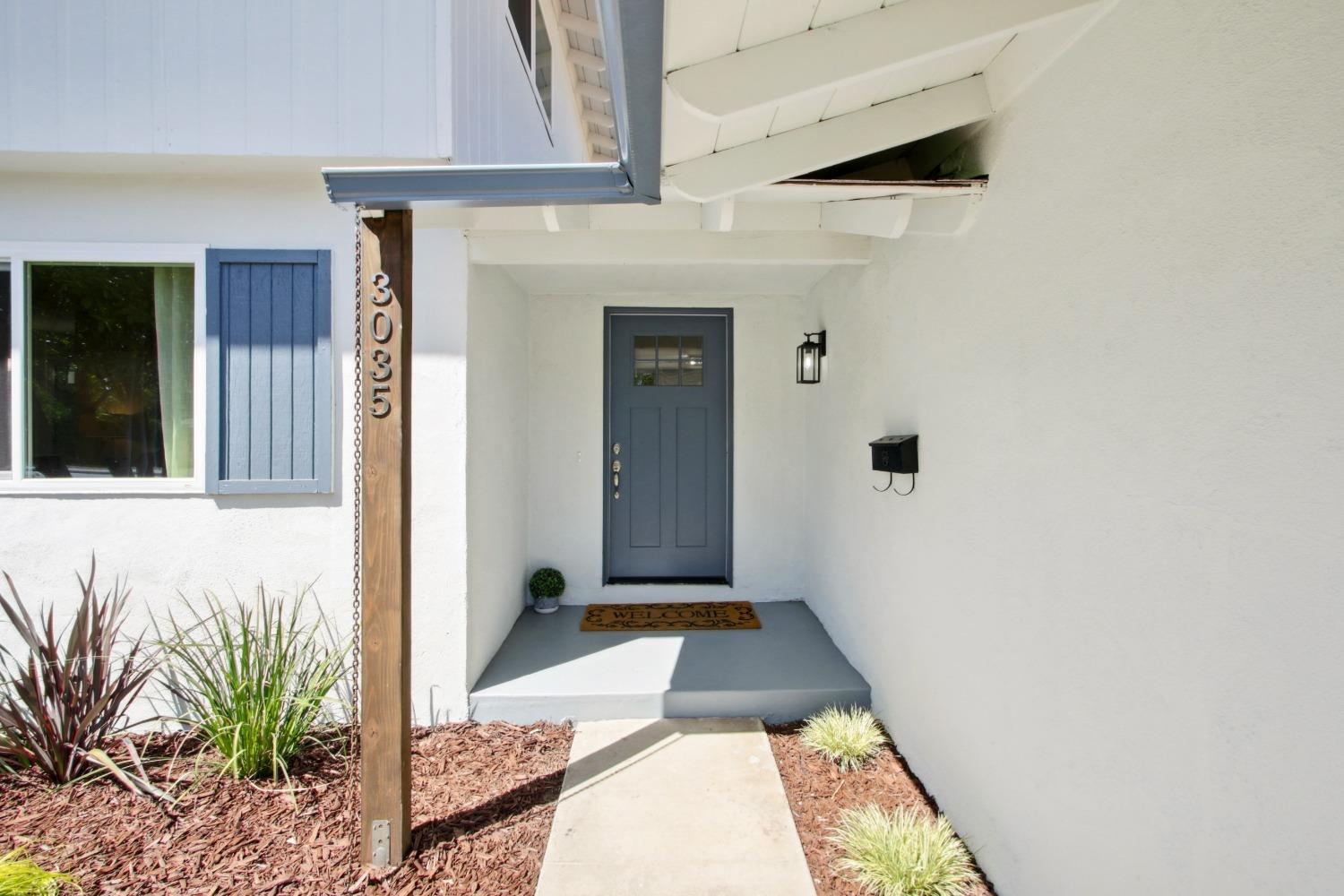 Detail Gallery Image 3 of 43 For 3035 Argonaut Ave, Rocklin,  CA 95677 - 4 Beds | 2/1 Baths