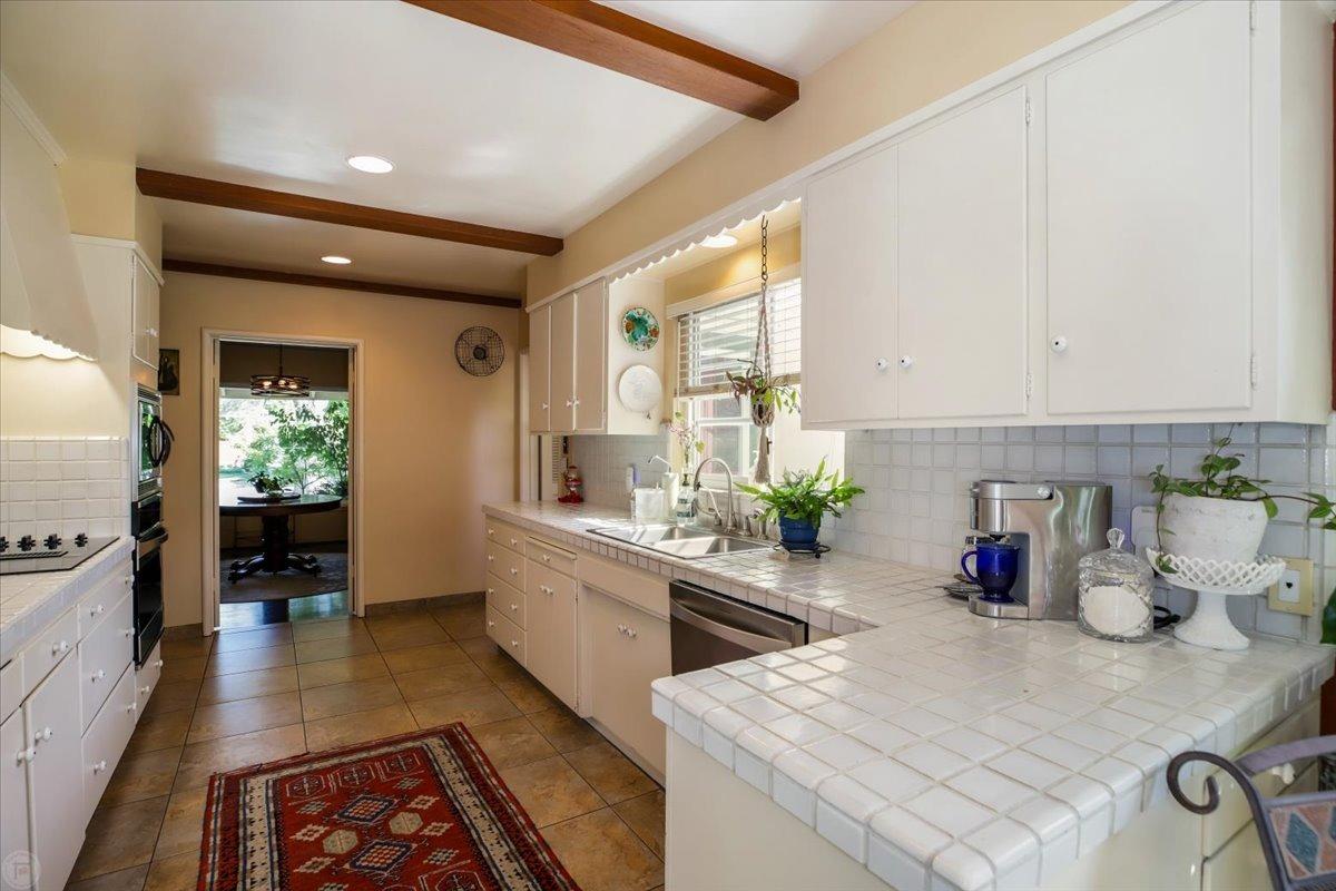 Detail Gallery Image 28 of 72 For 1220 W Monterey Ave, Stockton,  CA 95204 - 2 Beds | 2/1 Baths