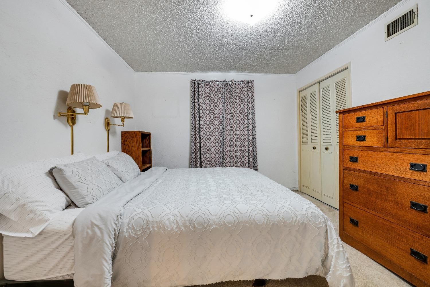 Detail Gallery Image 11 of 49 For 8846 Sorento Rd, Elverta,  CA 95626 - 2 Beds | 2 Baths
