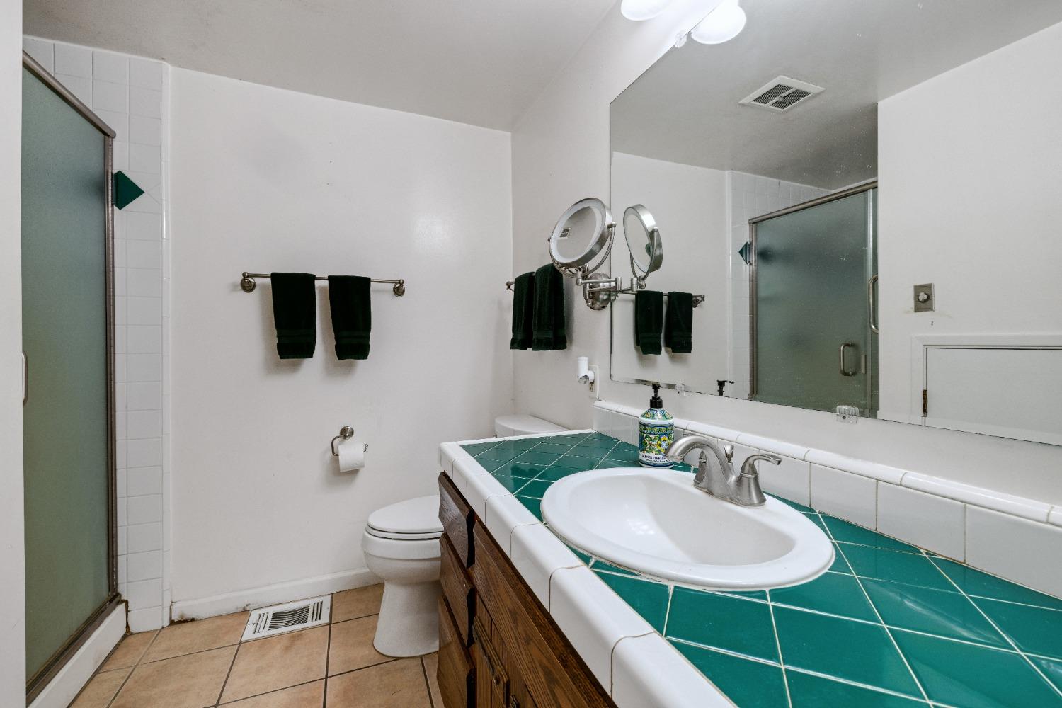 Detail Gallery Image 16 of 49 For 8846 Sorento Rd, Elverta,  CA 95626 - 2 Beds | 2 Baths