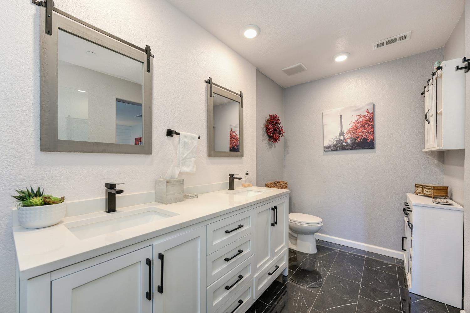 Detail Gallery Image 34 of 55 For 3221 Gosport Way, Rancho Cordova,  CA 95670 - 3 Beds | 2/1 Baths