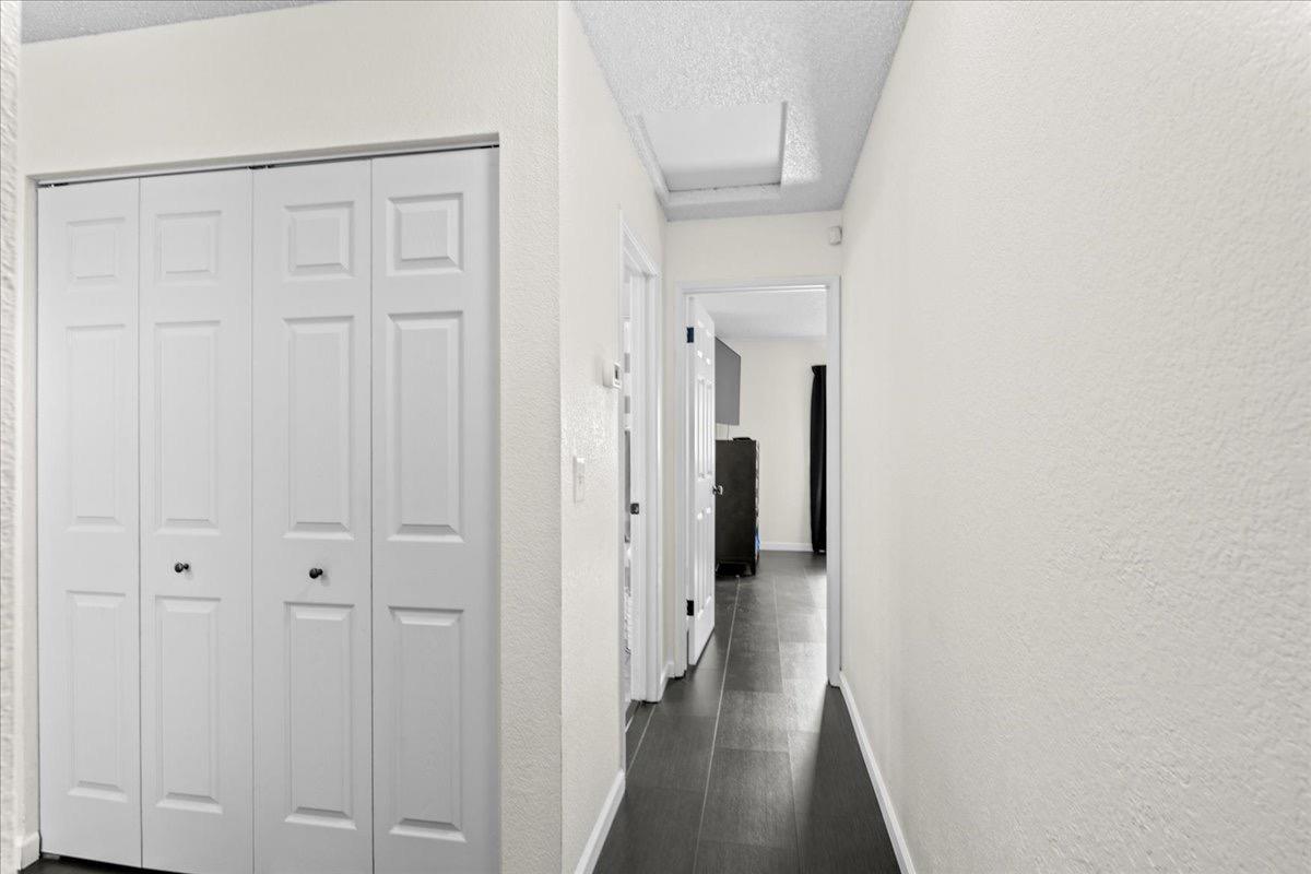 Detail Gallery Image 16 of 29 For 8505 Sunrise Woods Way, Sacramento,  CA 95828 - 3 Beds | 2 Baths