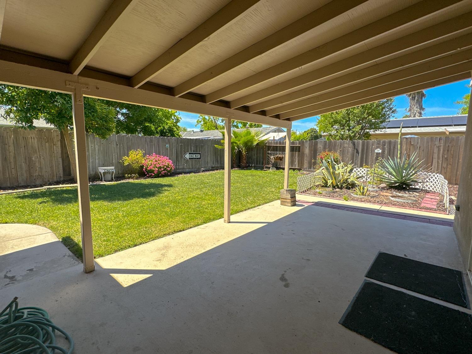 Detail Gallery Image 18 of 24 For 1604 Groveton Way, Modesto,  CA 95355 - 3 Beds | 2 Baths