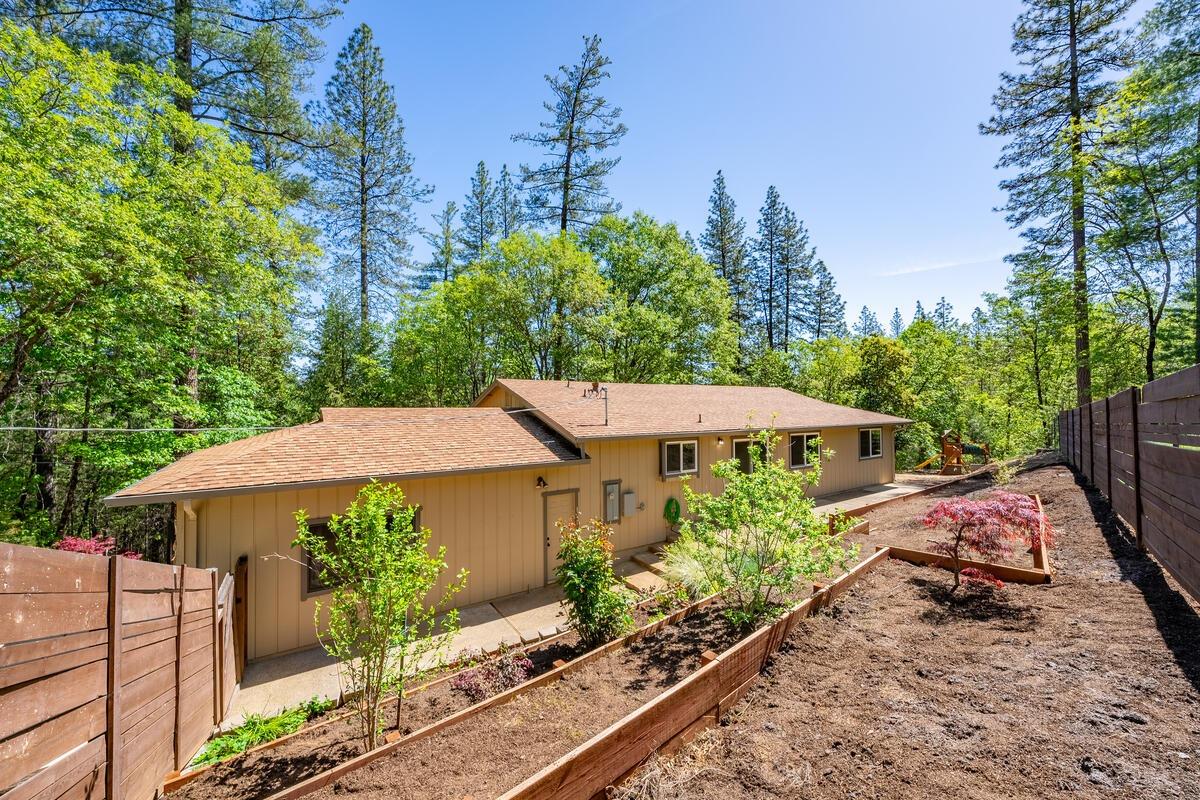 Detail Gallery Image 34 of 62 For 3201 Hume Glenn Dr, Placerville,  CA 95667 - 3 Beds | 2 Baths
