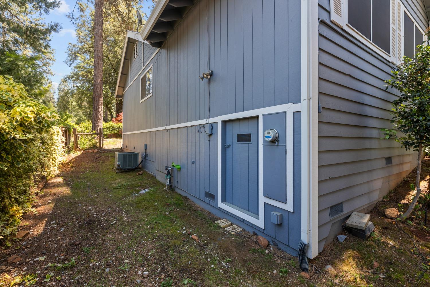 Detail Gallery Image 6 of 36 For 11654 Ragan Way, Grass Valley,  CA 95949 - 3 Beds | 2 Baths