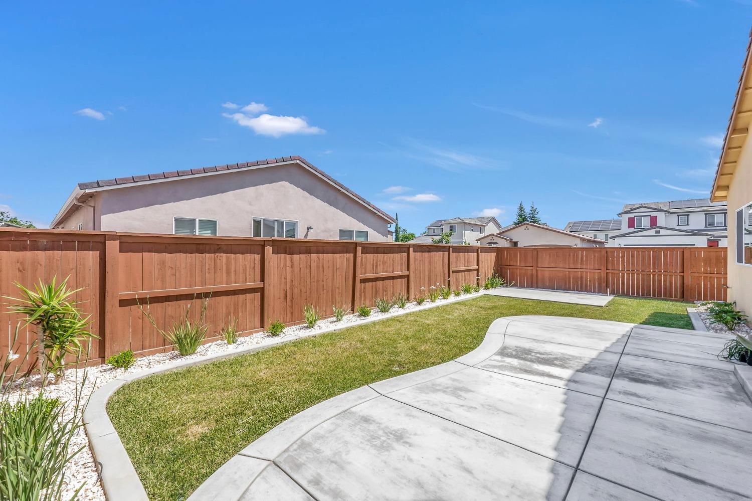Detail Gallery Image 17 of 19 For 1289 Roberts Dr, Woodland,  CA 95776 - 3 Beds | 2 Baths