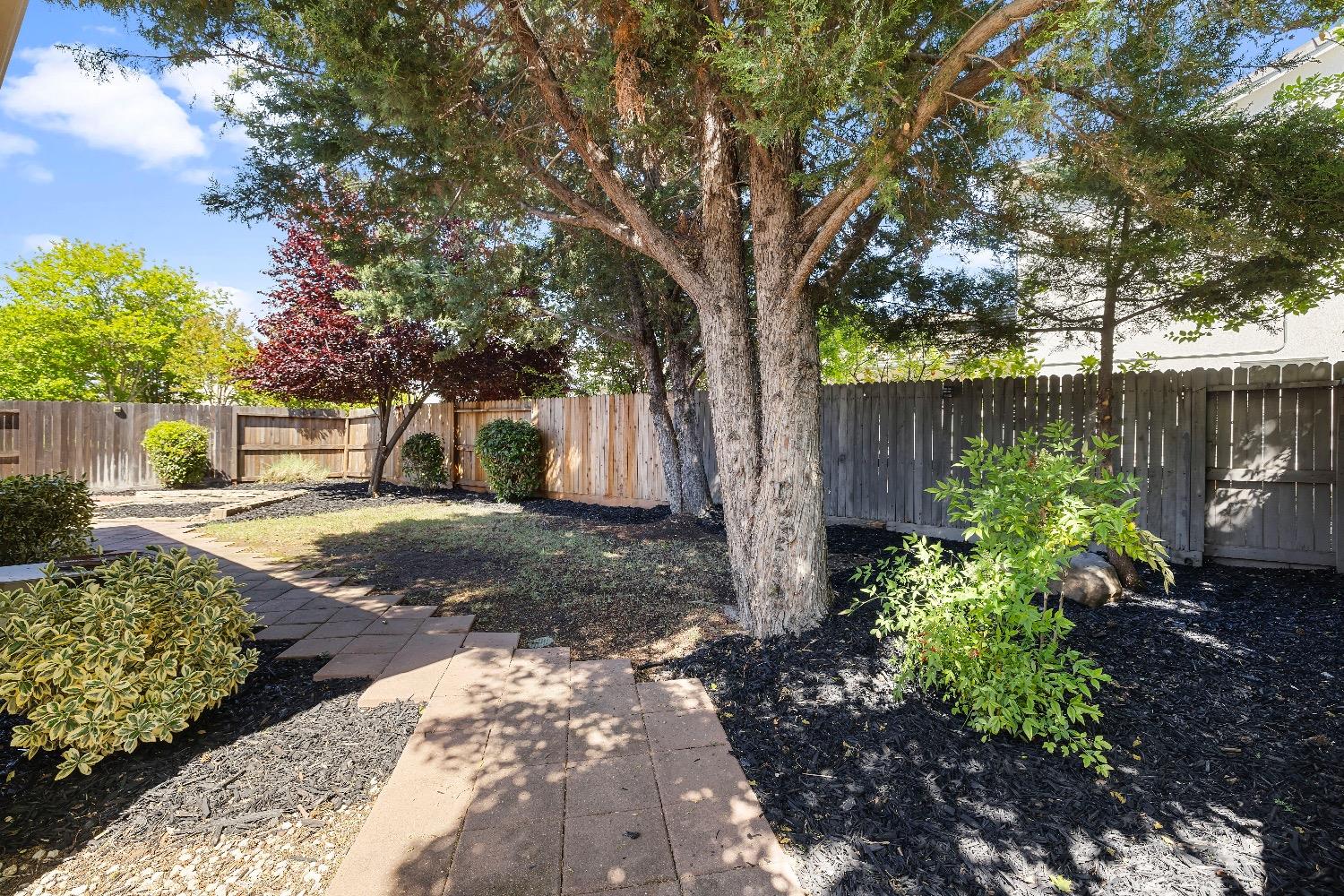 Detail Gallery Image 26 of 28 For 5468 Gracen Way, Sacramento,  CA 95835 - 3 Beds | 2 Baths