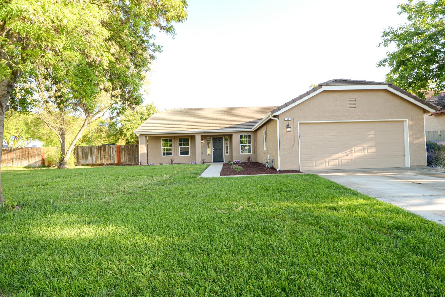 Detail Gallery Image 9 of 50 For 1600 Canyon Creek Dr, Newman,  CA 95360 - 4 Beds | 2 Baths