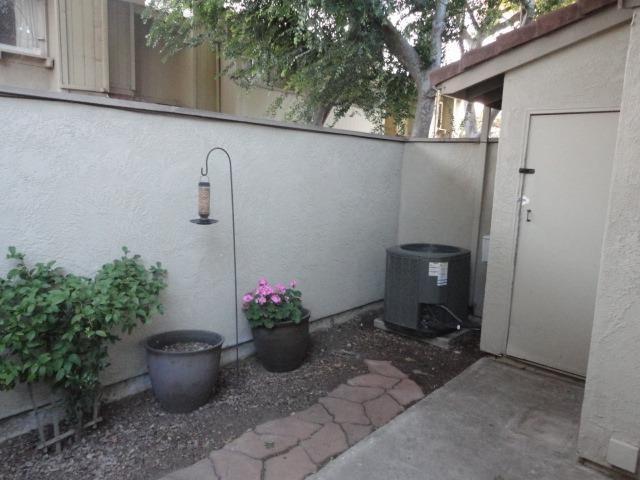 Detail Gallery Image 22 of 22 For 2116 Mount Vernon Dr #D,  Modesto,  CA 95350 - 3 Beds | 1/1 Baths