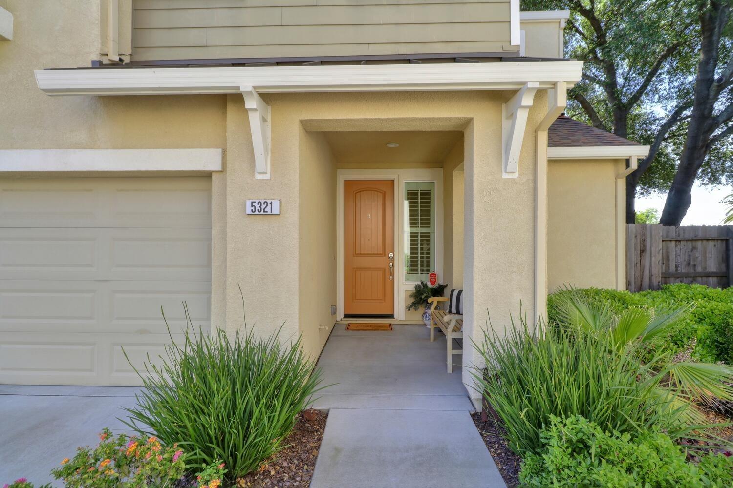Detail Gallery Image 8 of 38 For 5321 Sablewood, Fair Oaks,  CA 95628 - 3 Beds | 2/1 Baths