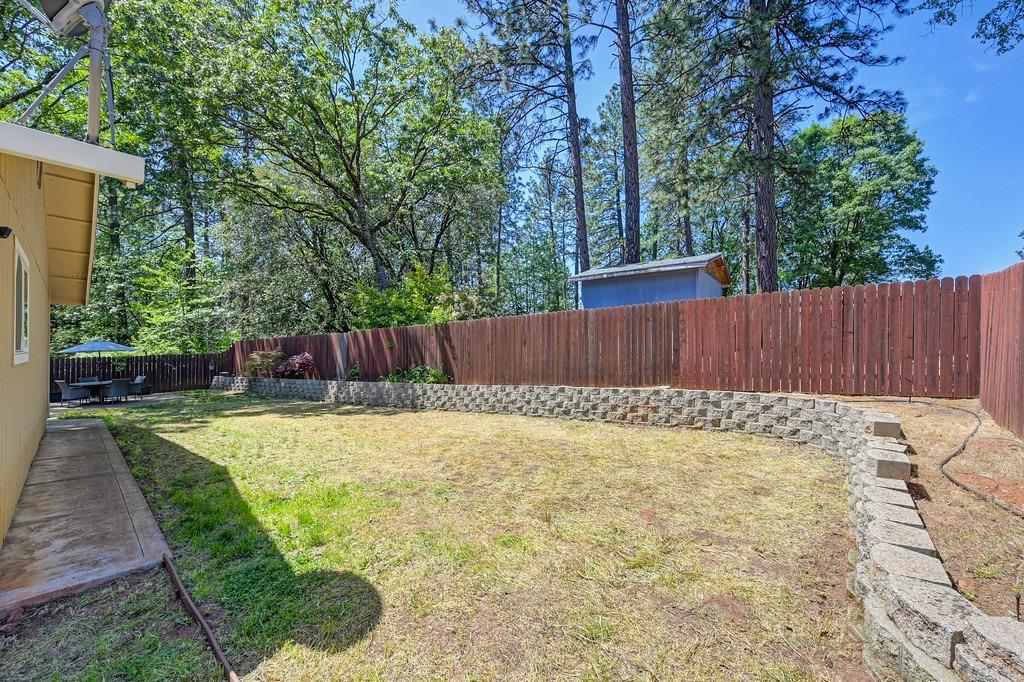 Detail Gallery Image 33 of 45 For 10962 Henson Way, Grass Valley,  CA 95949 - 3 Beds | 2 Baths