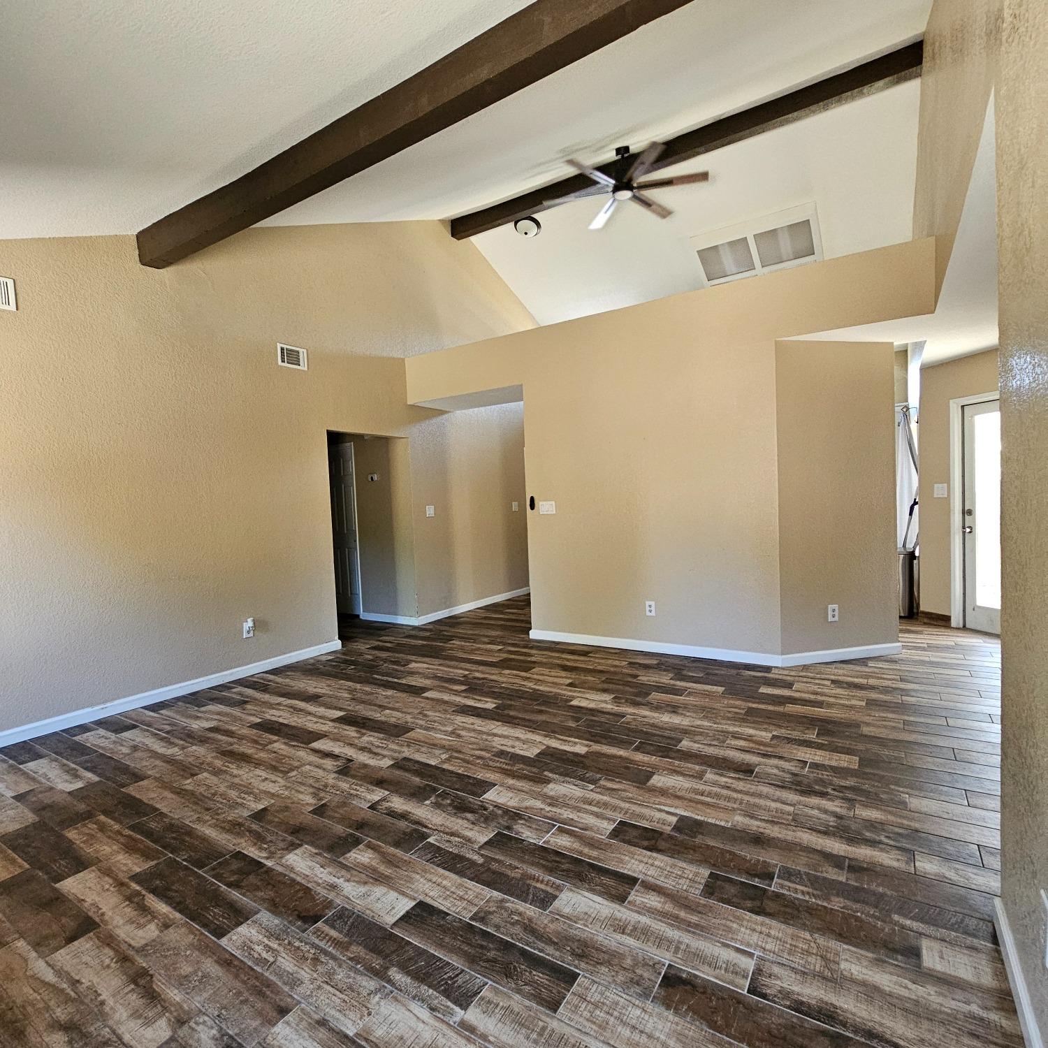 Detail Gallery Image 4 of 25 For 2421 Manor Oak Dr, Modesto,  CA 95355 - 3 Beds | 2 Baths