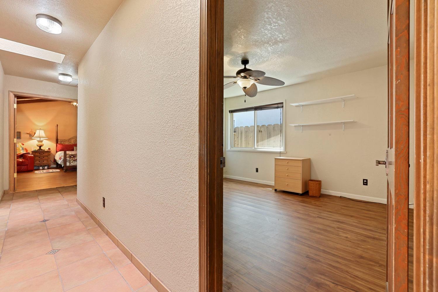 Detail Gallery Image 32 of 53 For 3904 Trillium Ave, Modesto,  CA 95356 - 4 Beds | 2/1 Baths