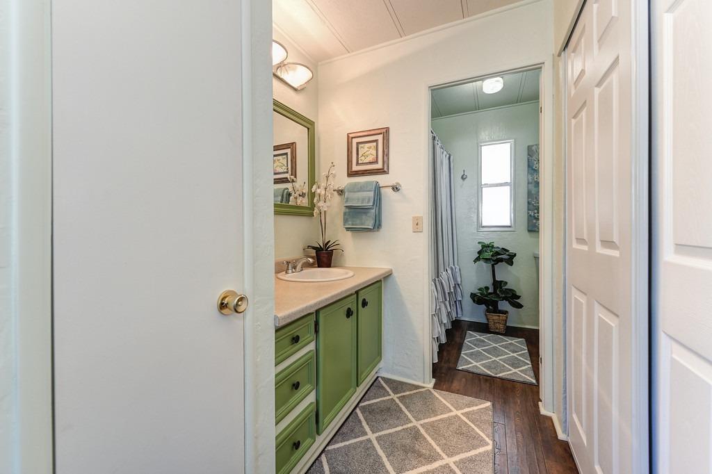 Detail Gallery Image 29 of 42 For 33 Allan Court, Folsom,  CA 95630 - 2 Beds | 2 Baths