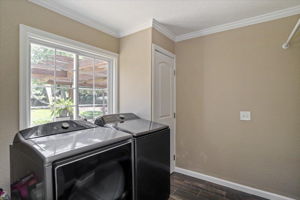Detail Gallery Image 21 of 68 For 1504 S 7th St, Los Banos,  CA 93635 - 3 Beds | 2 Baths