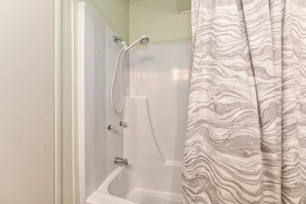 Detail Gallery Image 22 of 42 For 33 Allan Court, Folsom,  CA 95630 - 2 Beds | 2 Baths