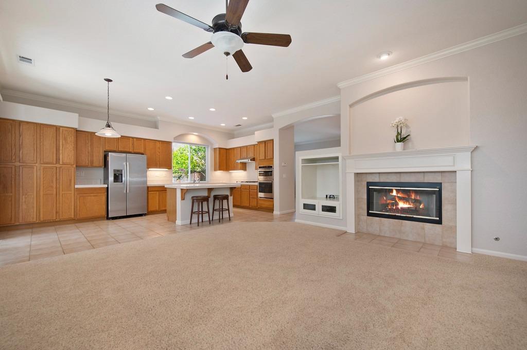 Detail Gallery Image 24 of 55 For 9468 Birchley Ct, Elk Grove,  CA 95624 - 4 Beds | 2 Baths