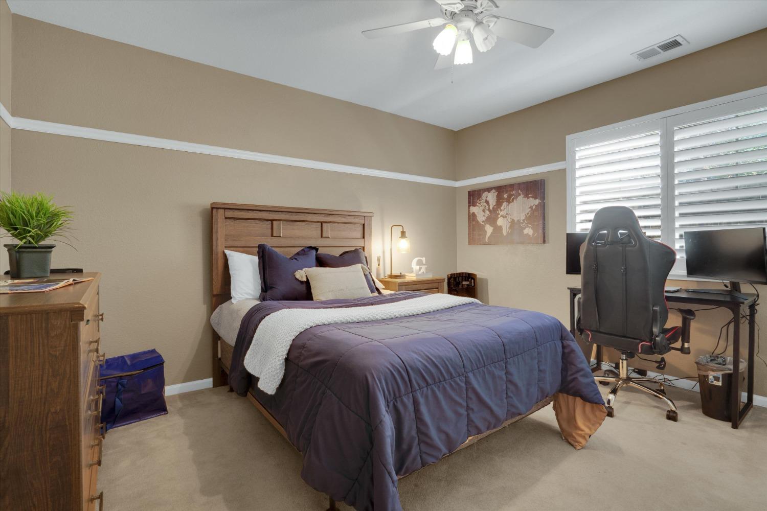 Detail Gallery Image 13 of 40 For 10419 Freshwater Pt, Stockton,  CA 95209 - 4 Beds | 2 Baths