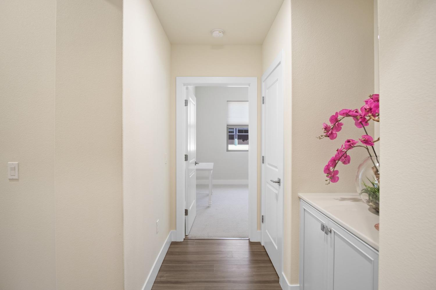 Detail Gallery Image 12 of 39 For 1661 Spring St #434,  Davis,  CA 95616 - 3 Beds | 2/1 Baths