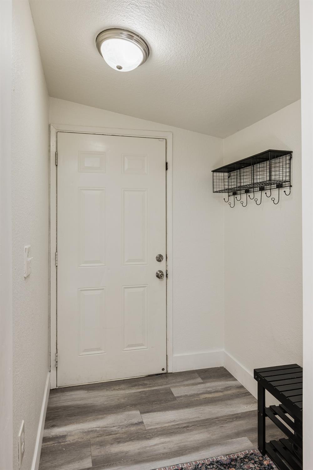 Detail Gallery Image 12 of 38 For 1340 Carrie St, West Sacramento,  CA 95605 - 4 Beds | 2 Baths