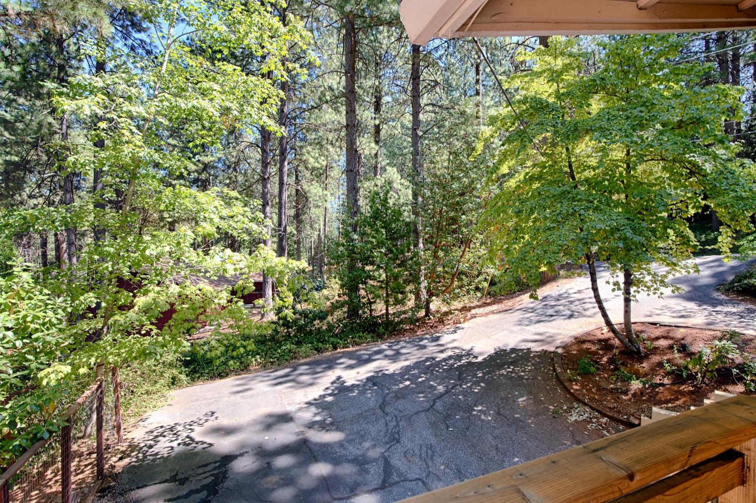 Detail Gallery Image 33 of 47 For 11566 Forest View Dr, Nevada City,  CA 95959 - 3 Beds | 3 Baths