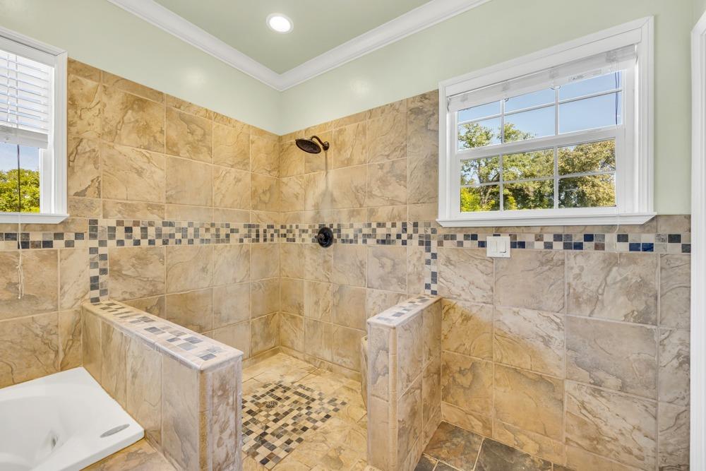 Detail Gallery Image 37 of 64 For 7000 Chesline Dr, Fair Oaks,  CA 95628 - 5 Beds | 3/1 Baths