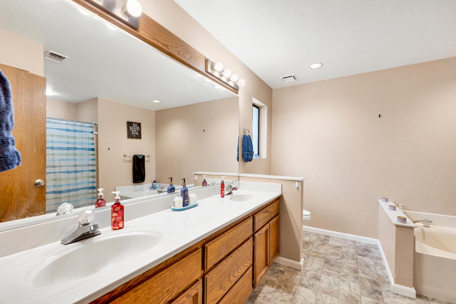 Detail Gallery Image 30 of 44 For 6440 Longridge Ct, Foresthill,  CA 95631 - 3 Beds | 2 Baths