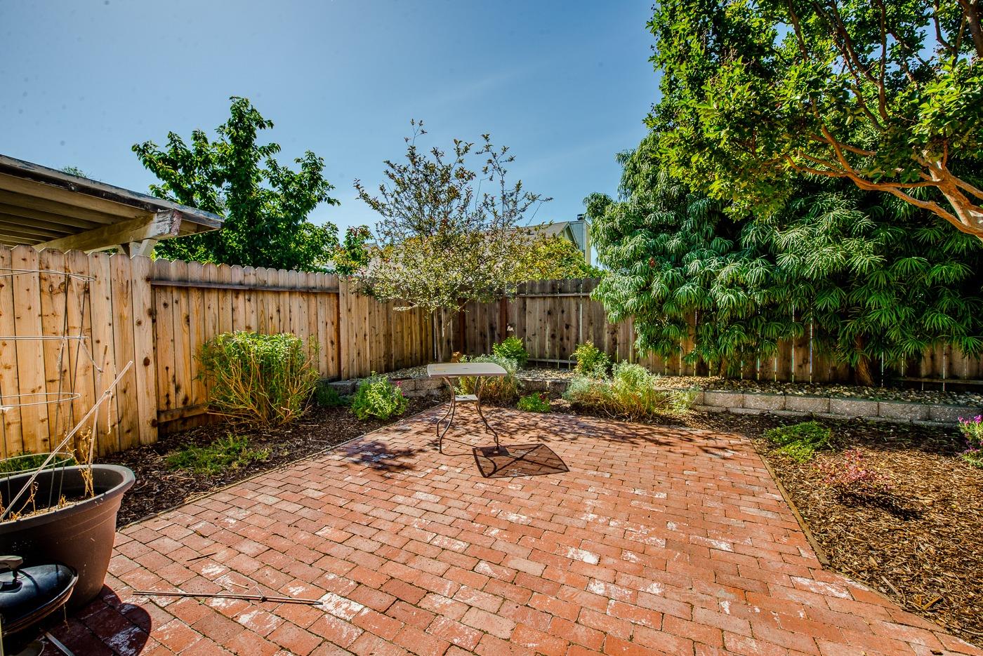 Detail Gallery Image 20 of 42 For 1382 Elwood St, Woodland,  CA 95776 - 3 Beds | 2 Baths