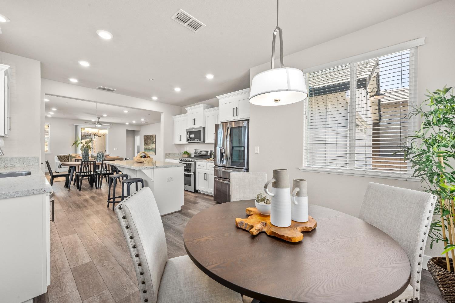 Detail Gallery Image 11 of 57 For 511 Desert Bloom Ct, Rocklin,  CA 95765 - 3 Beds | 2 Baths