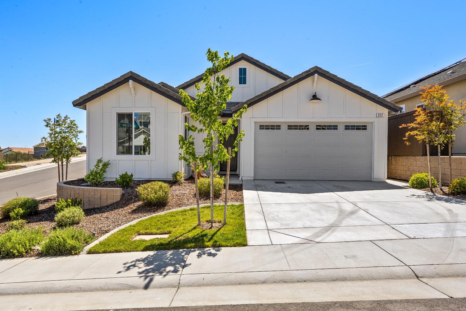 Detail Gallery Image 3 of 57 For 511 Desert Bloom Ct, Rocklin,  CA 95765 - 3 Beds | 2 Baths