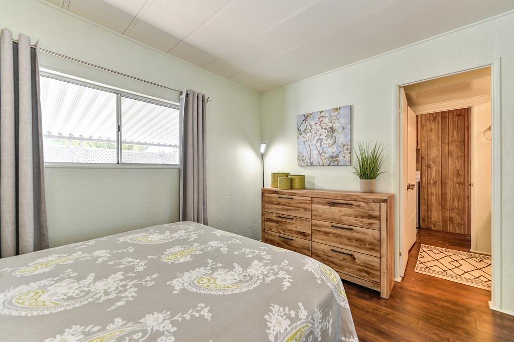 Detail Gallery Image 24 of 42 For 33 Allan Court, Folsom,  CA 95630 - 2 Beds | 2 Baths