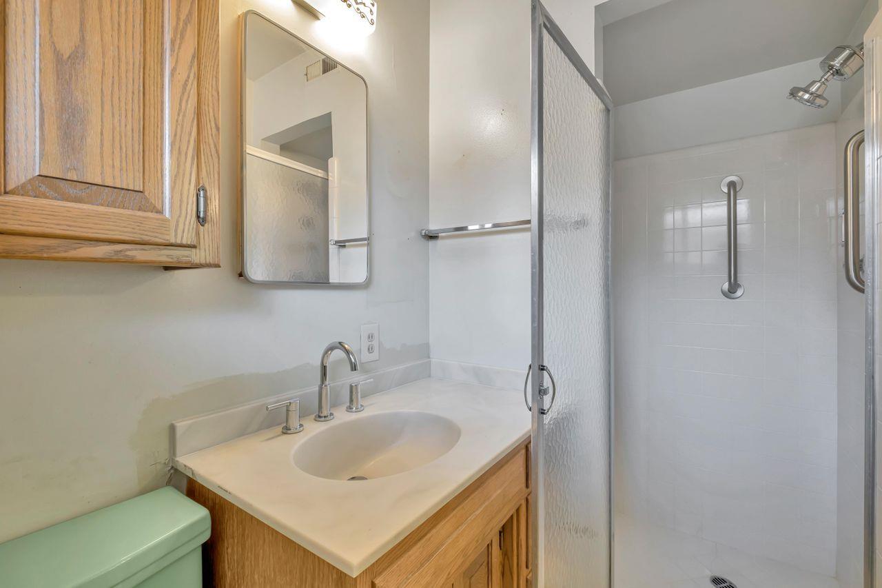 Detail Gallery Image 22 of 64 For 843 Bell Air Dr, Sacramento,  CA 95822 - 3 Beds | 2 Baths