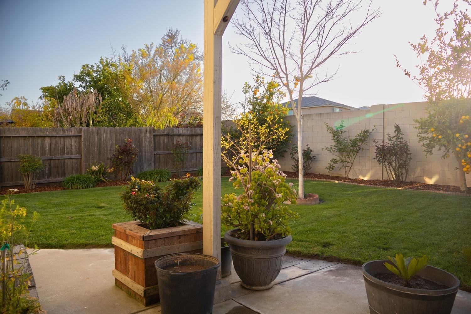 Detail Gallery Image 14 of 15 For 377 Daisy Ct, Merced,  CA 95341 - 4 Beds | 2/1 Baths