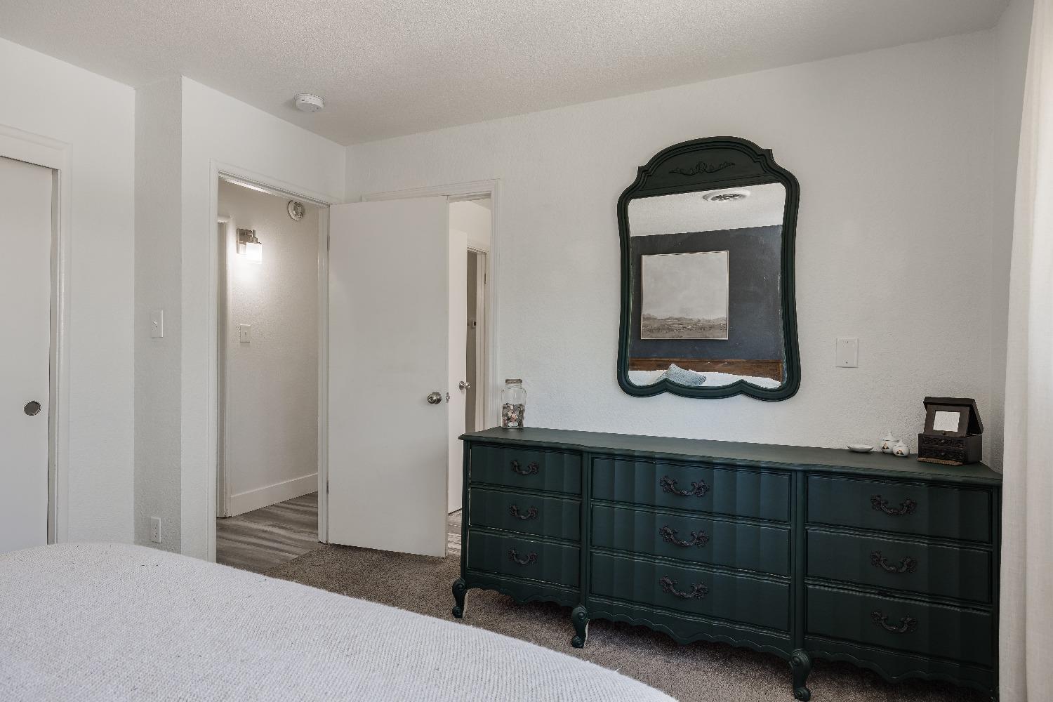 Detail Gallery Image 16 of 38 For 1340 Carrie St, West Sacramento,  CA 95605 - 4 Beds | 2 Baths