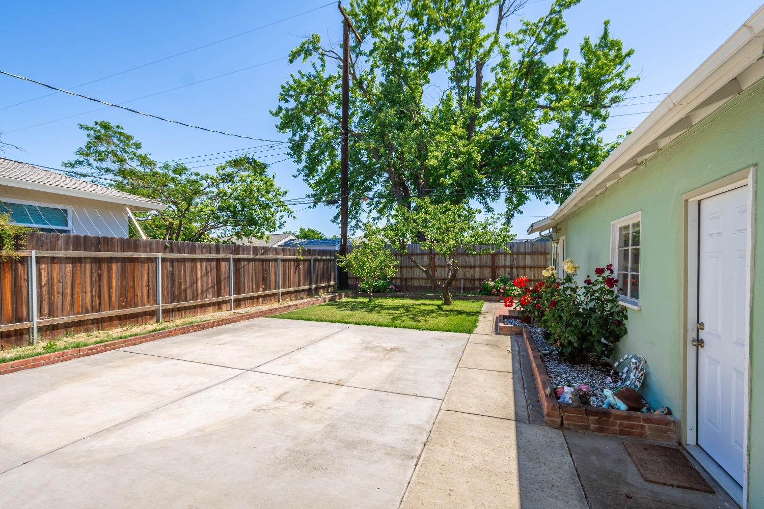 Detail Gallery Image 50 of 60 For 6320 39th Ave, Sacramento,  CA 95824 - 3 Beds | 1 Baths