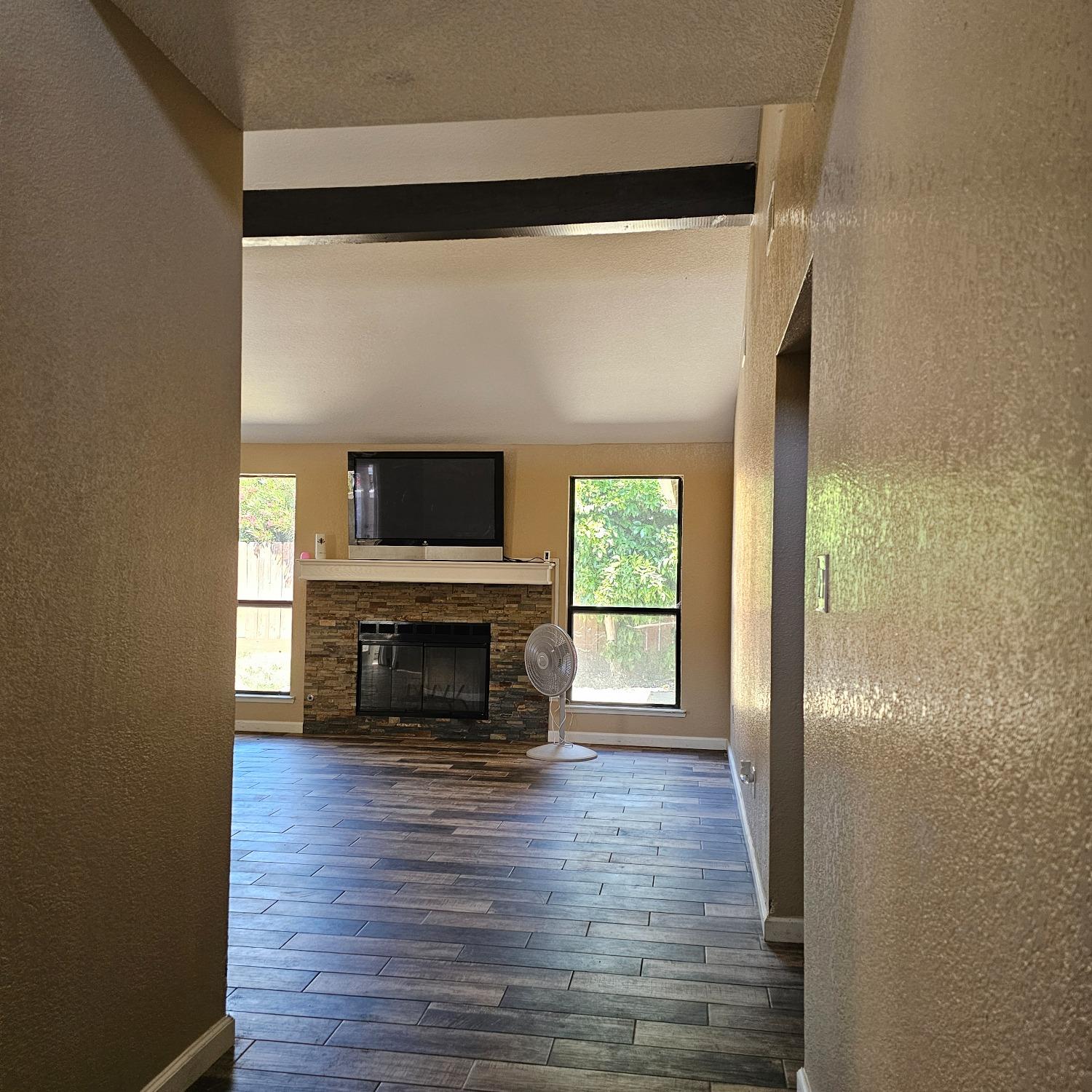 Detail Gallery Image 5 of 25 For 2421 Manor Oak Dr, Modesto,  CA 95355 - 3 Beds | 2 Baths