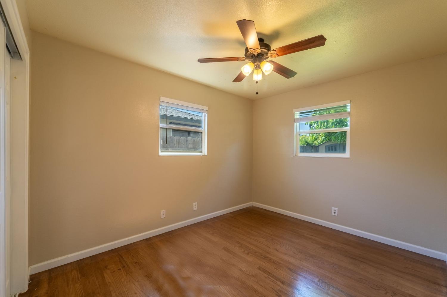 Detail Gallery Image 20 of 27 For 1126 Hawthorne Ave, Modesto,  CA 95350 - 3 Beds | 2 Baths