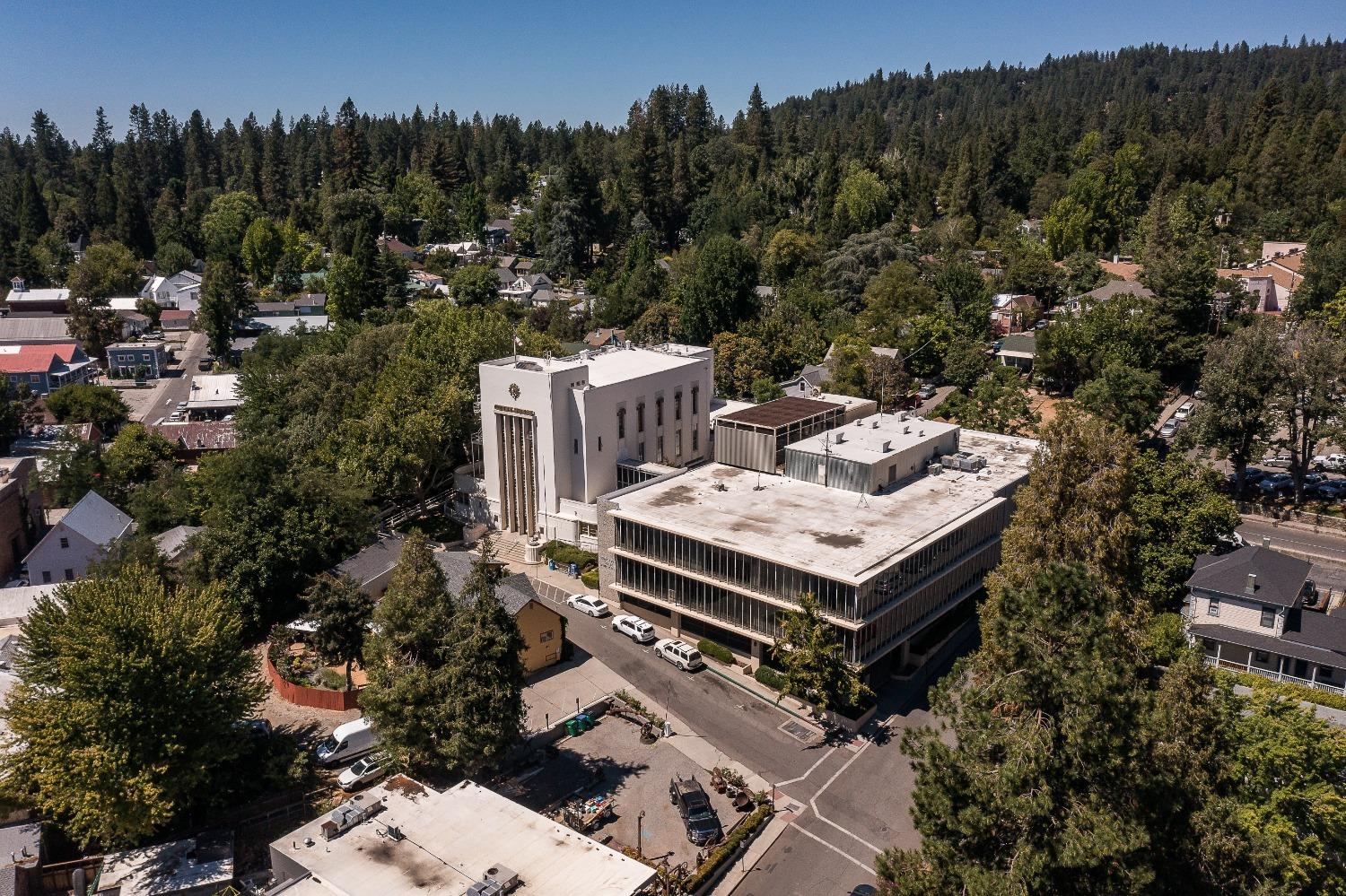 Detail Gallery Image 45 of 47 For 11566 Forest View Dr, Nevada City,  CA 95959 - 3 Beds | 3 Baths