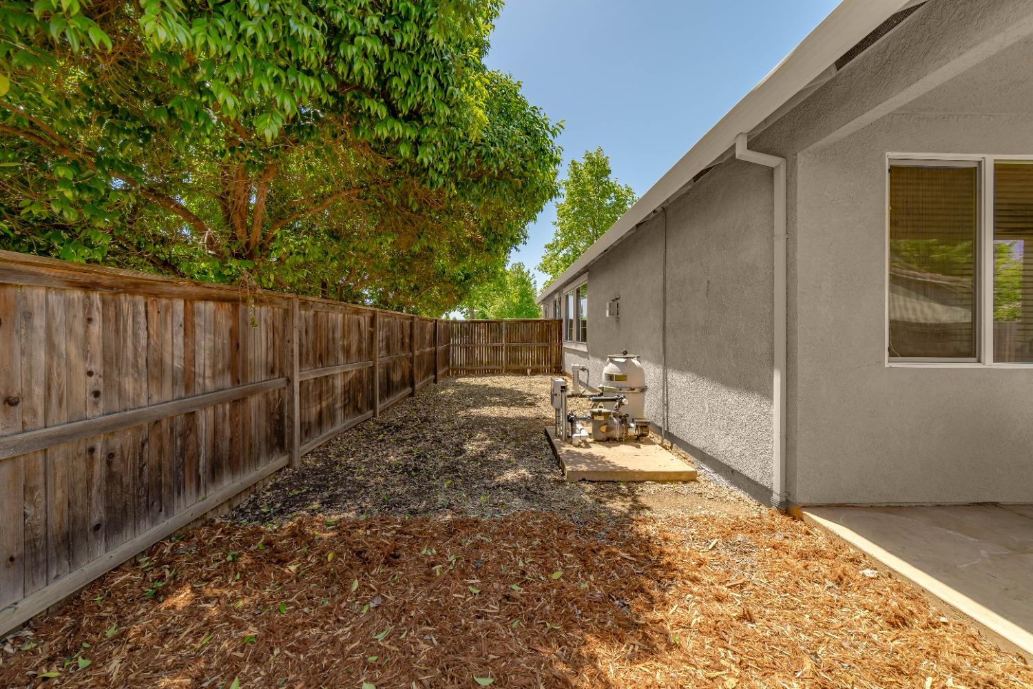 Detail Gallery Image 24 of 28 For 1740 Delouch Dr, Lincoln,  CA 95648 - 4 Beds | 2 Baths