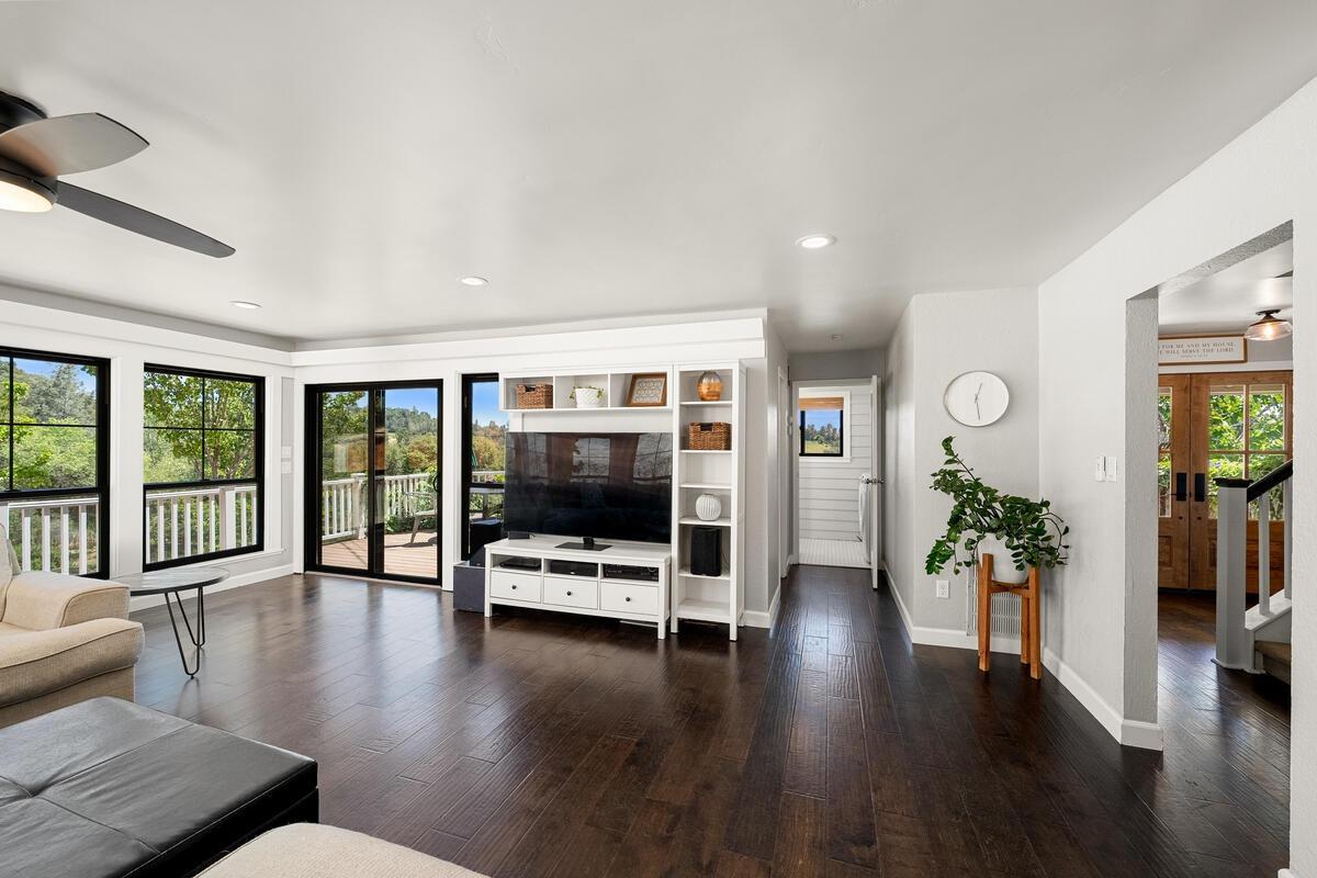 Detail Gallery Image 16 of 66 For 255 Lehi Ln, Newcastle,  CA 95658 - 4 Beds | 2/1 Baths