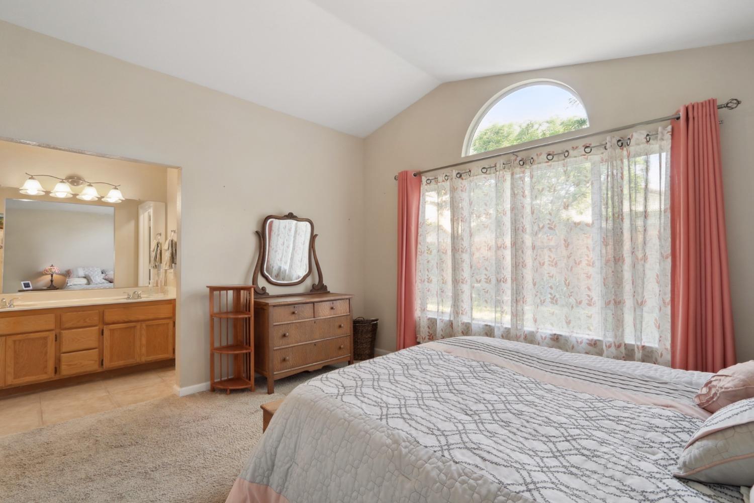 Detail Gallery Image 29 of 42 For 1981 Hackett Dr, Woodland,  CA 95776 - 3 Beds | 2 Baths
