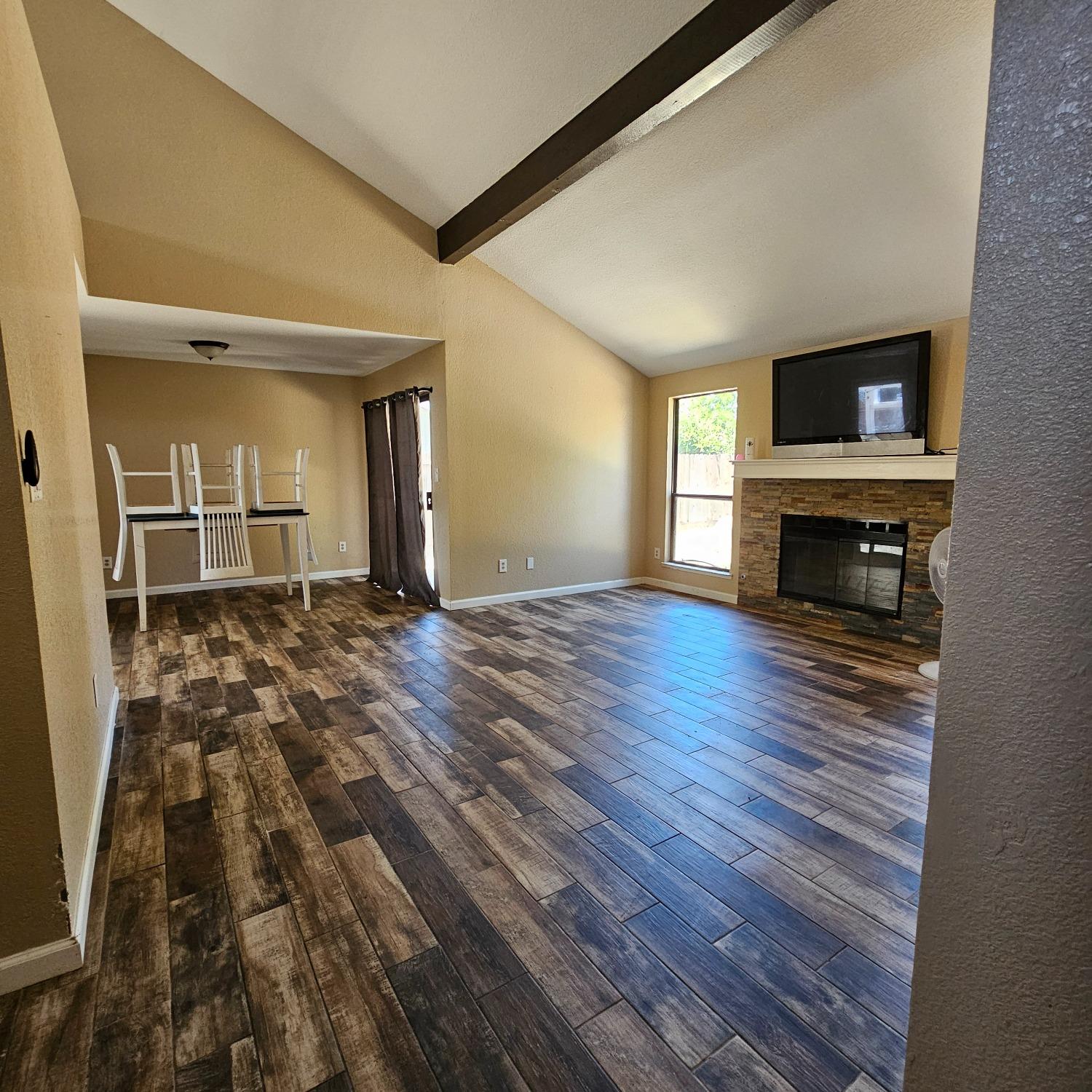 Detail Gallery Image 6 of 25 For 2421 Manor Oak Dr, Modesto,  CA 95355 - 3 Beds | 2 Baths