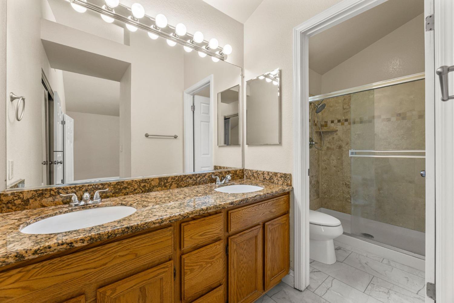 Detail Gallery Image 24 of 48 For 3900 Tawny Meadow Way, Antelope,  CA 95843 - 3 Beds | 2 Baths