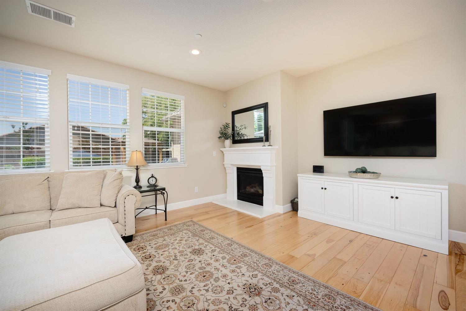 Detail Gallery Image 13 of 47 For 200 Fantail, Lincoln,  CA 95648 - 4 Beds | 2 Baths