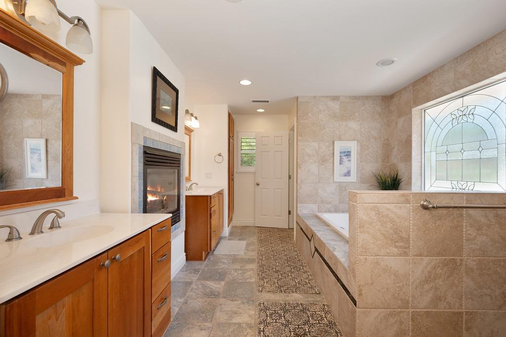 Detail Gallery Image 25 of 82 For 6730 Estates Ct, Auburn,  CA 95602 - 3 Beds | 2/1 Baths