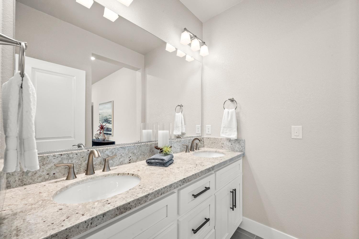 Detail Gallery Image 32 of 57 For 511 Desert Bloom Ct, Rocklin,  CA 95765 - 3 Beds | 2 Baths