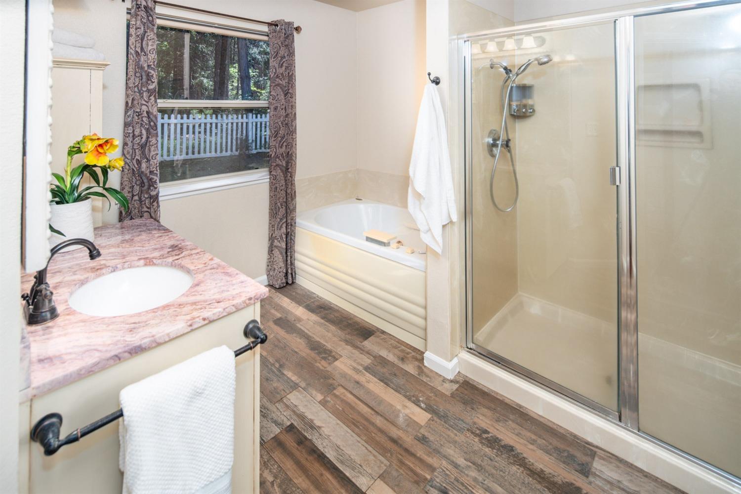 Detail Gallery Image 17 of 46 For 2721 Cable Ct, Camino,  CA 95709 - 3 Beds | 2/1 Baths