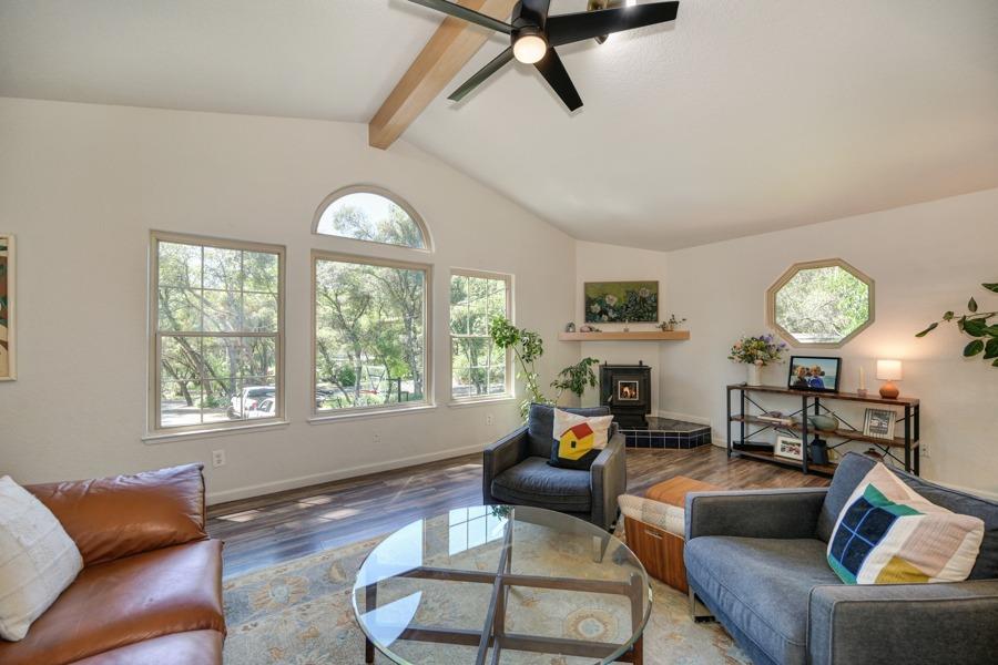 Detail Gallery Image 11 of 65 For 4589 Foothill Dr, Shingle Springs,  CA 95682 - 3 Beds | 2 Baths